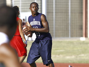 Questions abound for Shoemaker as it finishes 7-on-7 in coachless limbo
